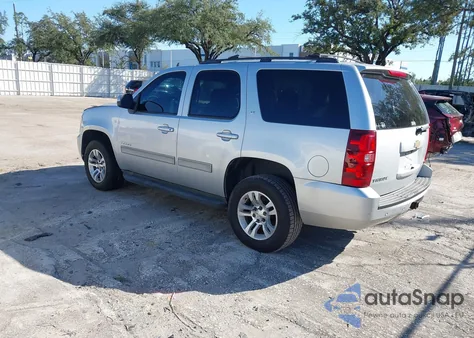 2011 Chevrolet Tahoe Lt z USA, uszkodzony, nr VIN 1GNSKBE07BR377258